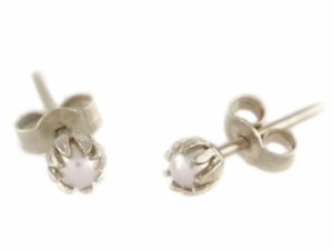 Alex Monroe Chrysanthemum Bud Pearl Stud Earrings